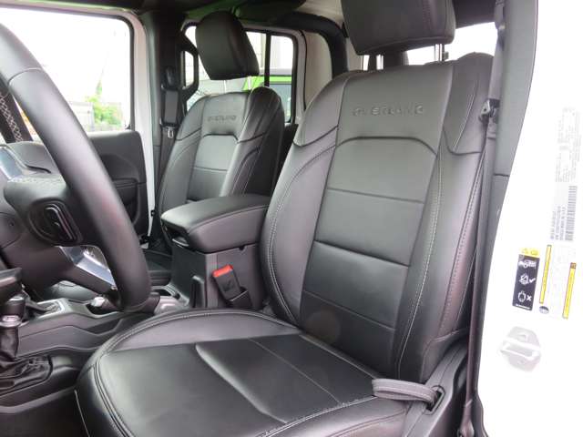 Jeep Gladiator 12