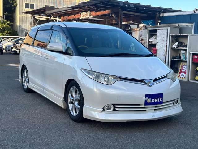 Toyota Estima 3