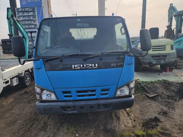 Isuzu Elf 2