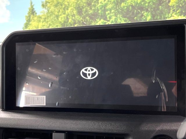 Toyota Land Cruiser FJ 3