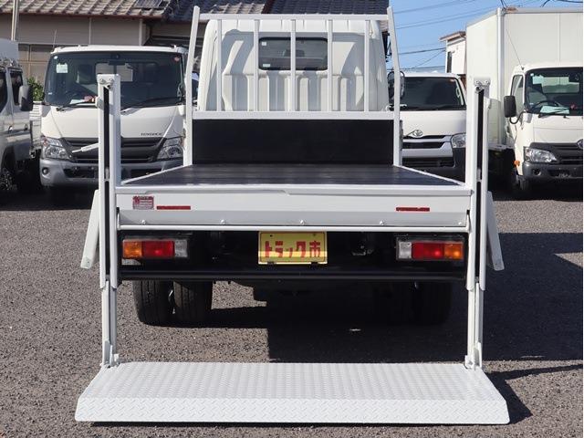 Mitsubishi Fuso Canter 12