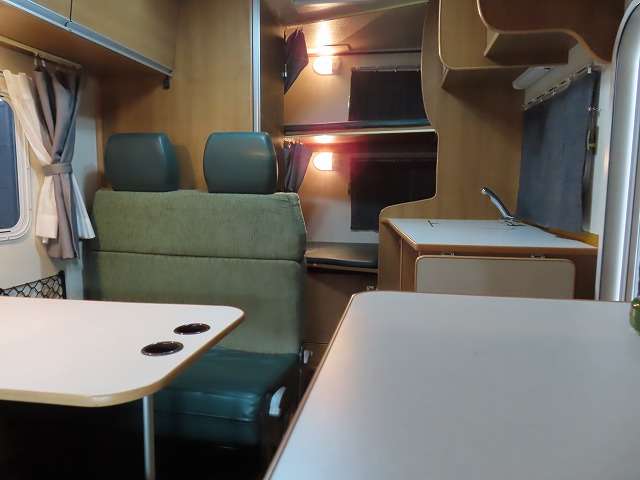 Mazda Bongo Truck 3