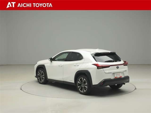 Lexus UX 4