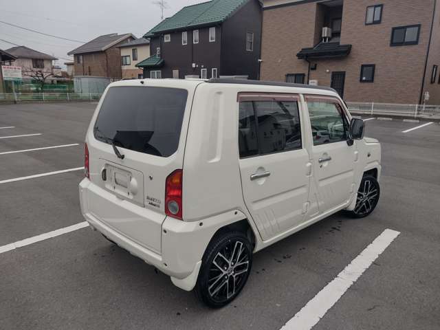 Daihatsu ネイキッド 2