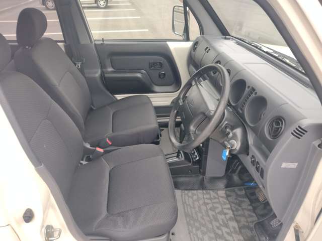 Daihatsu ネイキッド 5