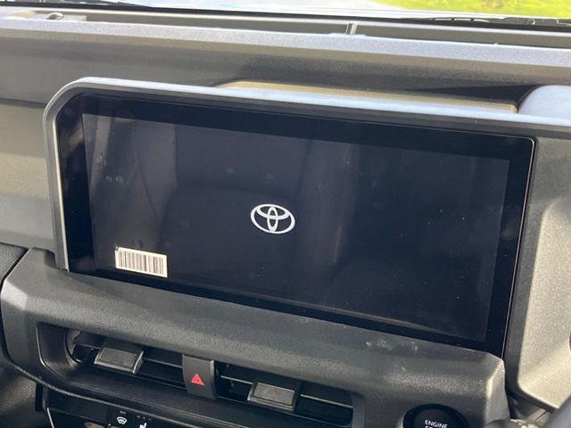 Toyota Land Cruiser FJ 5