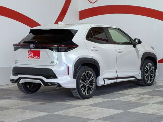 Toyota Yaris Cross 12