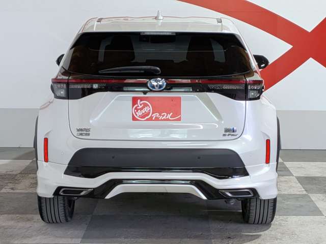 Toyota Yaris Cross 10