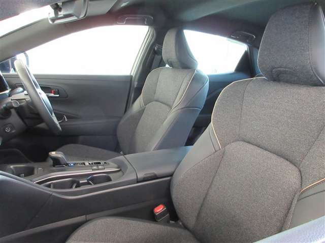 Toyota Crown Crossover 9