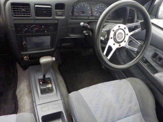 Toyota Hilux 7