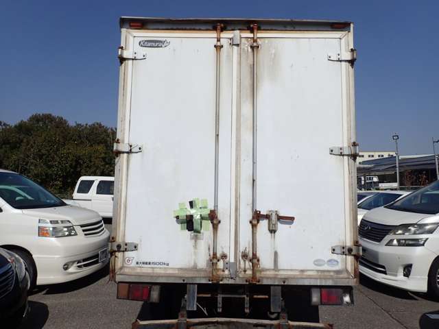 Isuzu Elf 5