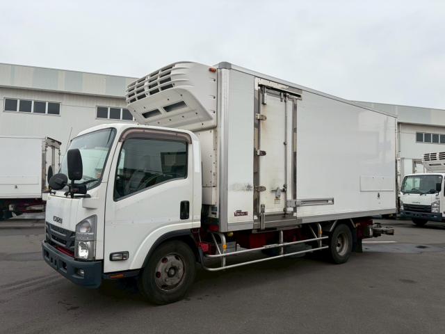 Isuzu Elf 2