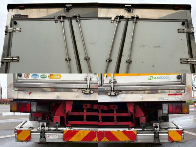 Isuzu Elf 10