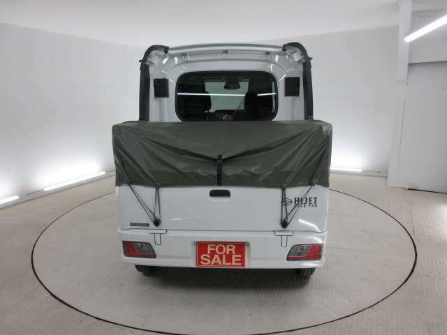 Daihatsu Hijet Deck Van 6