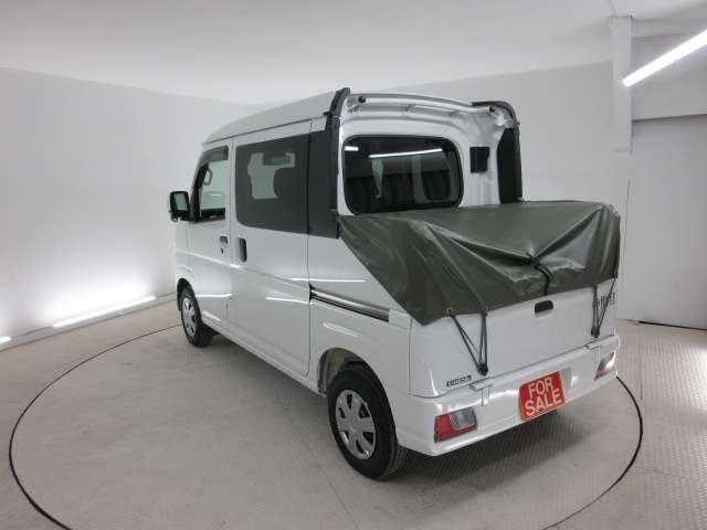 Daihatsu Hijet Deck Van 7