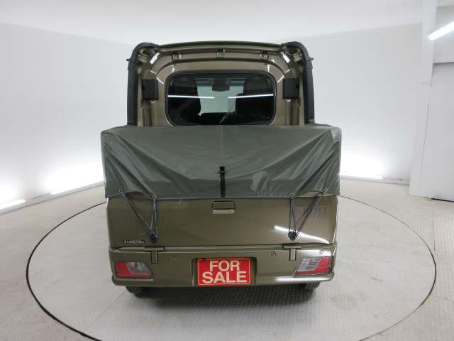 Daihatsu Hijet Deck Van 6