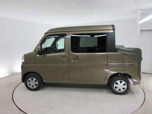 Daihatsu Hijet Deck Van 8