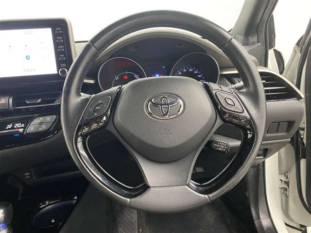 Toyota C-HR 11