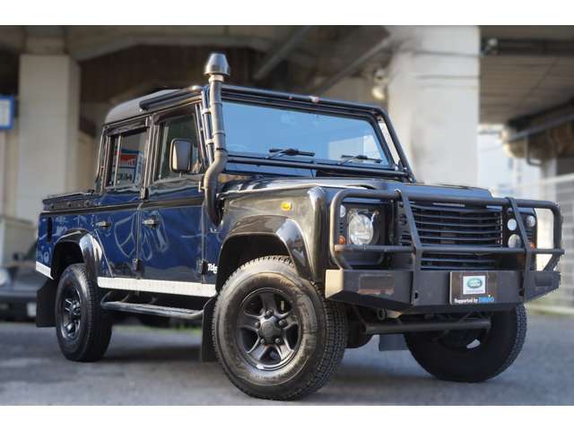 Land Rover Defender 3