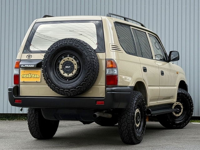 Toyota Land Cruiser Prado 4