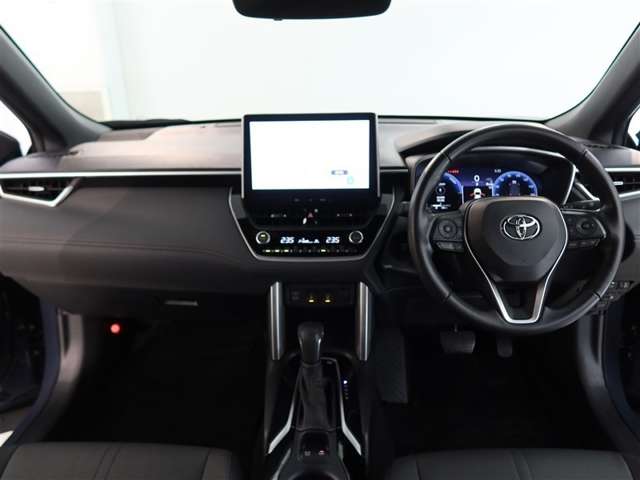 Toyota Corolla Cross 8