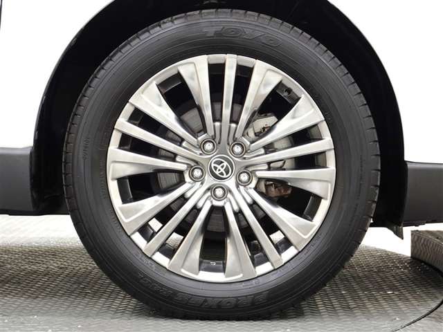 Toyota Harrier 7