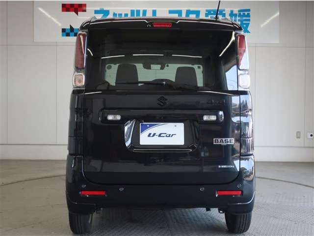 Suzuki Spacia Base 4