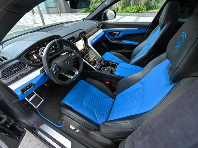 Lamborghini ウルス 12