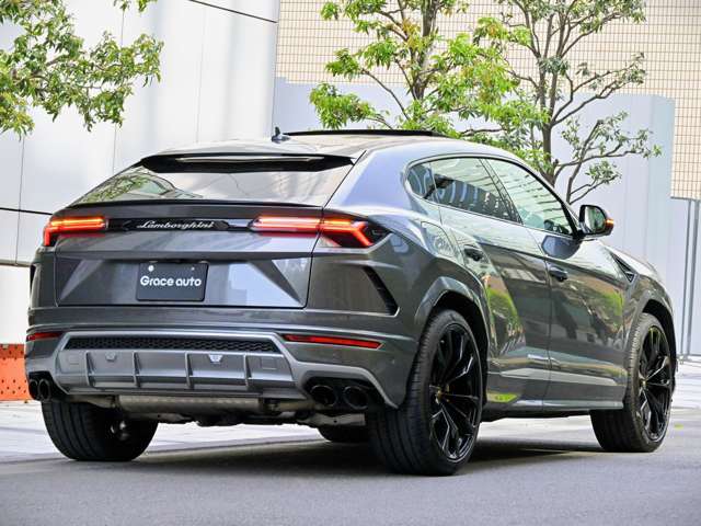 Lamborghini ウルス 7
