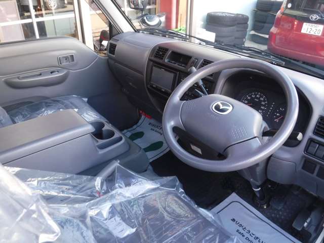 Mazda Bongo Truck 8