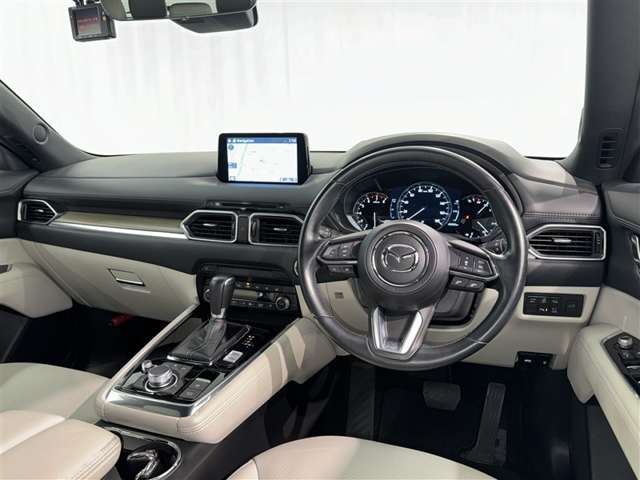 Mazda CX-8 9