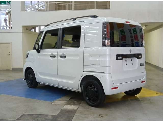 Suzuki Spacia Base 11