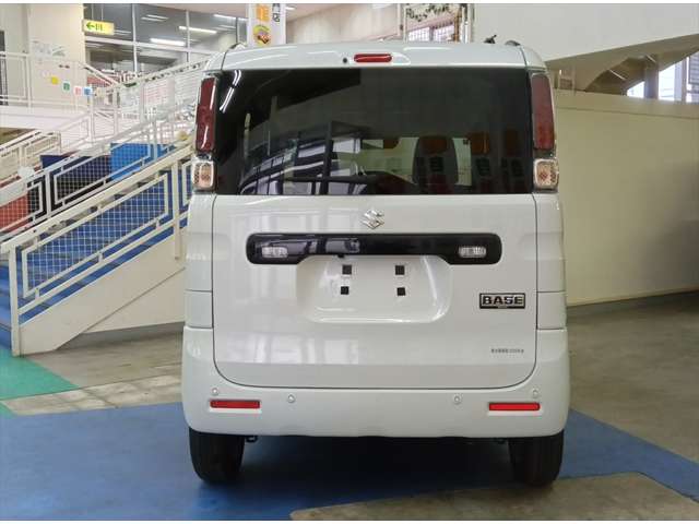 Suzuki Spacia Base 12