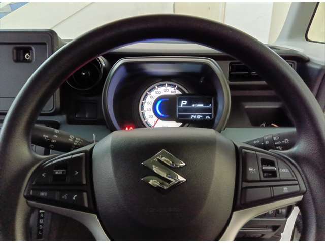 Suzuki Spacia Base 6