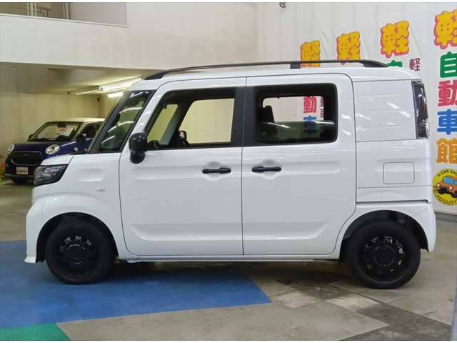 Suzuki Spacia Base 10