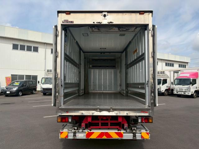 Isuzu Elf 10
