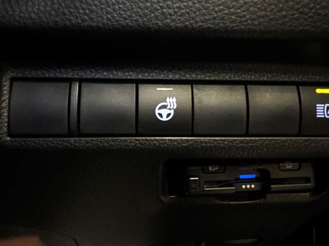 Toyota RAV4 6