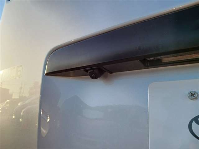Toyota Hiace Van 8