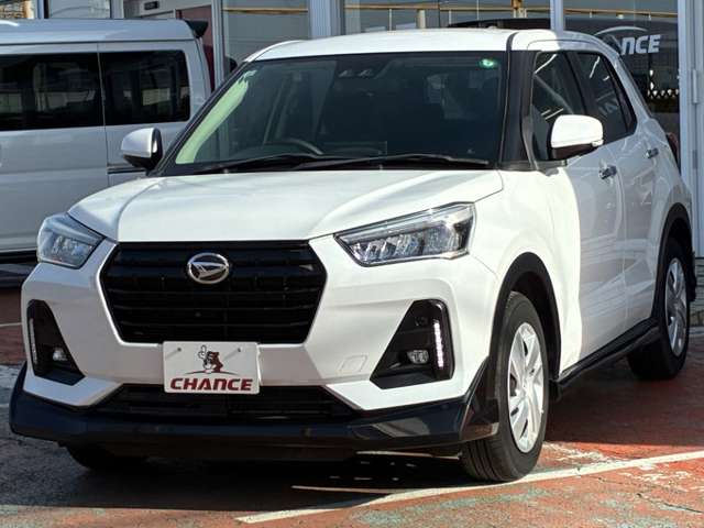 Daihatsu Rocky 5