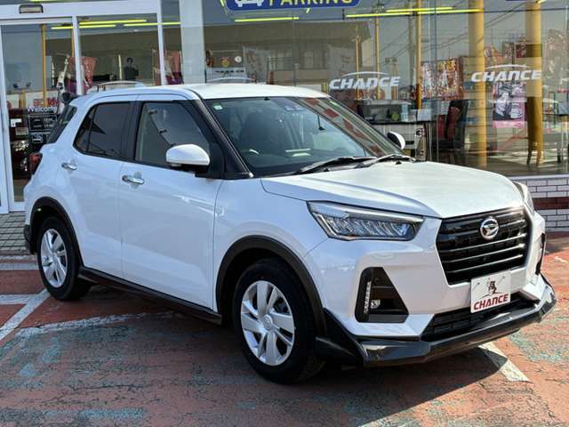 Daihatsu Rocky 7