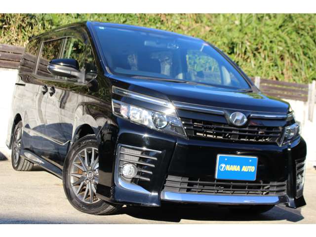 Toyota Voxy 6