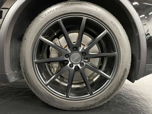 Tesla モデルX 6