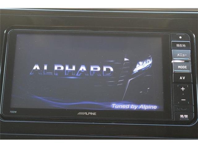Toyota Alphard 3
