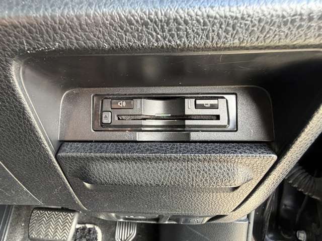 Toyota Voxy 11