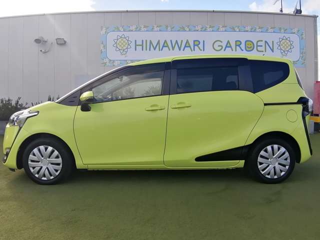 Toyota Sienta 8