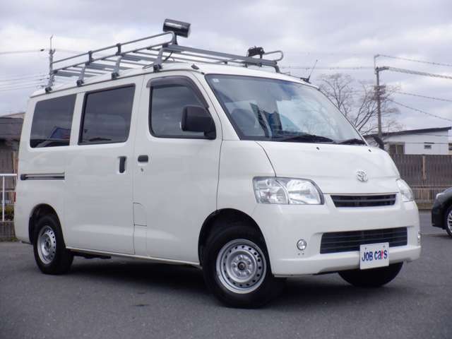 Toyota Town Ace Van 8