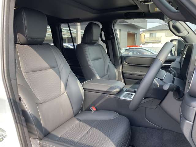 Toyota Land Cruiser 250 8