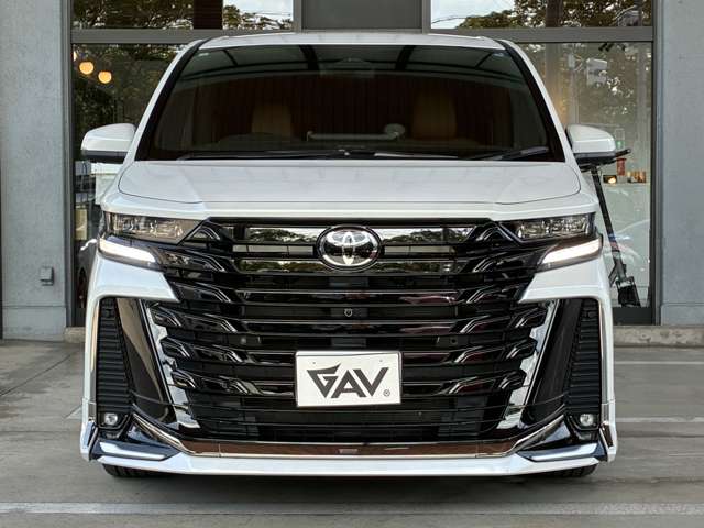 Toyota Vellfire 7