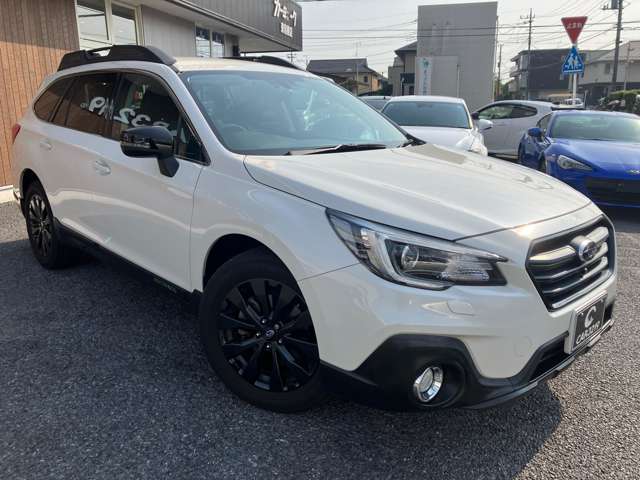 Subaru Legacy Outback 11