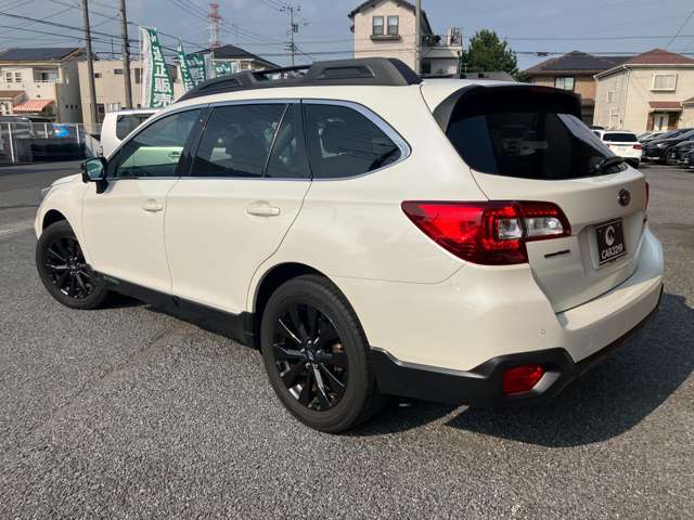 Subaru Legacy Outback 12